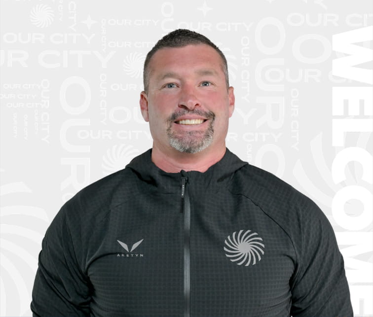 Coach Daniel Winn